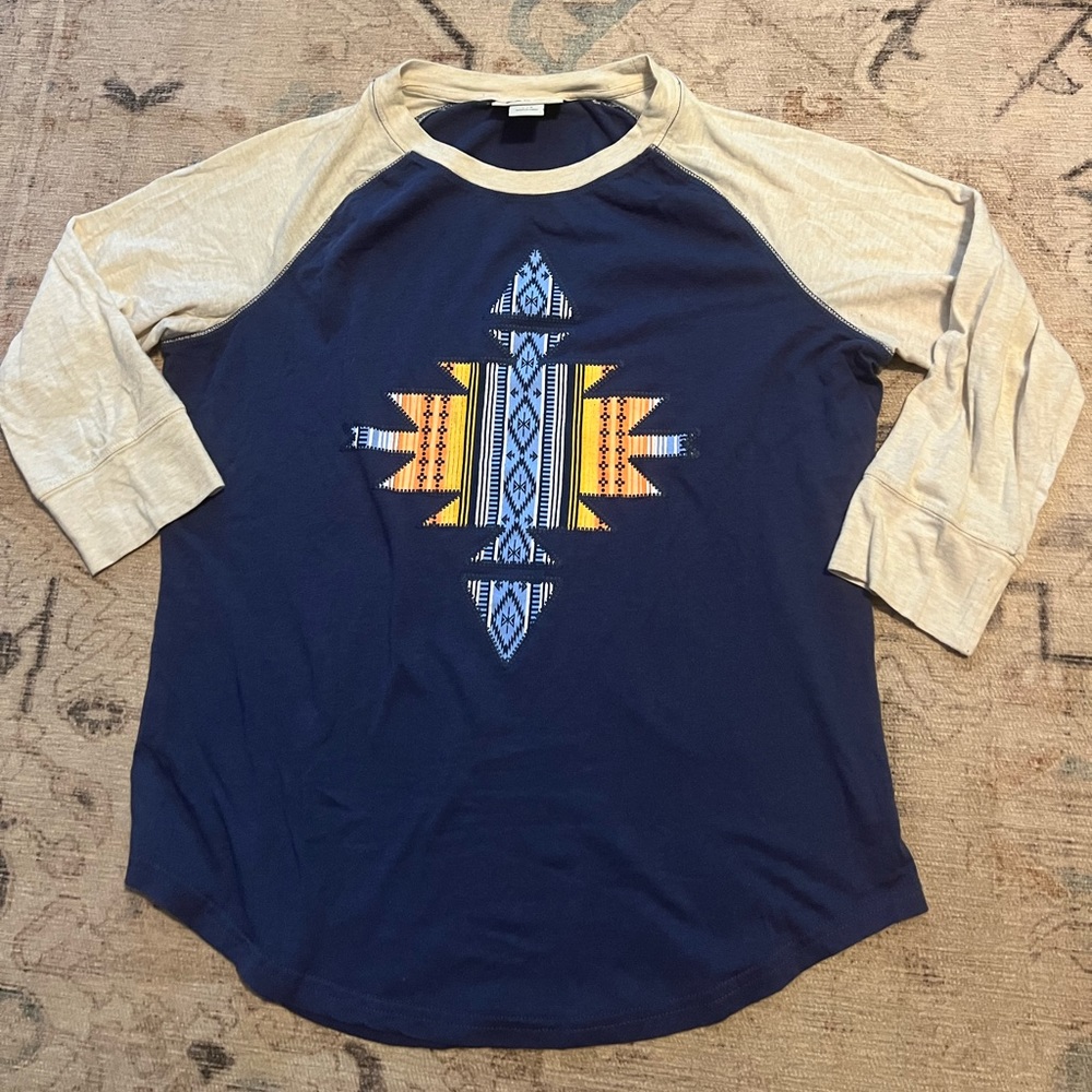 Ariat top